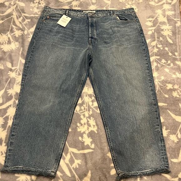 NWT ASOS Distressed Jeans  Blue Wash /raw edge hem/ straight leg Sz 24 - Picture 1 of 11